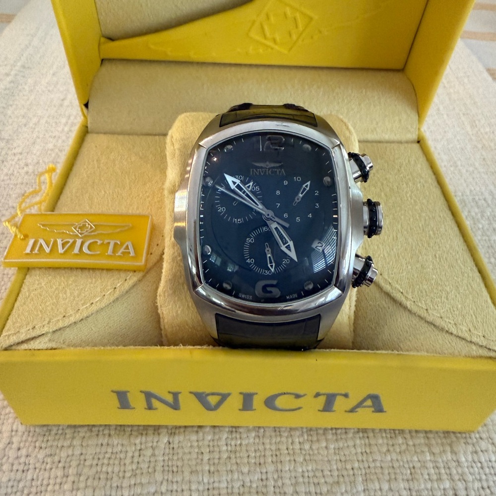 Invicta Lupah Watch